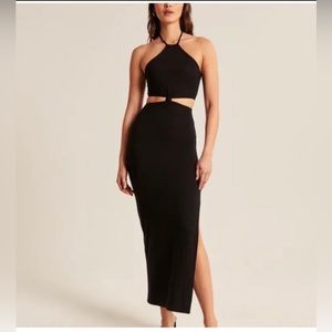 Abercrombie & Fitch Knotted Halter Cutout Maxi Dress